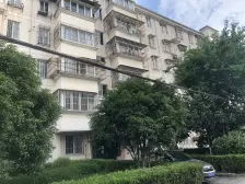 带两个固定停车位,家具家电,可拎包入住