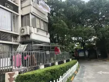 60万精装修带中 央空调,中间位置,不靠马路,近地铁