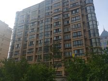 毛坯顶复 户型好 看房方便 诚心出售