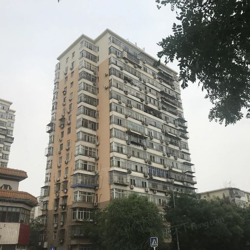 苹果园一区1室1厅1卫南北朝向3570.00元/月出租