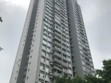 户型方正,大阳台,客厅大.业主存心卖房