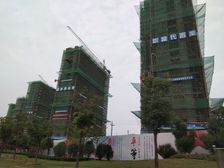 当代城MOMΛ3室1厅东南