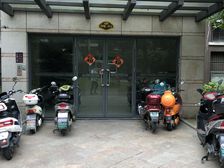 通透三阳台 目前空置 看房便利 无大税 诚心出售