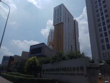 南北通透,三室两厅双卫,楼层好,采光好,物业好。