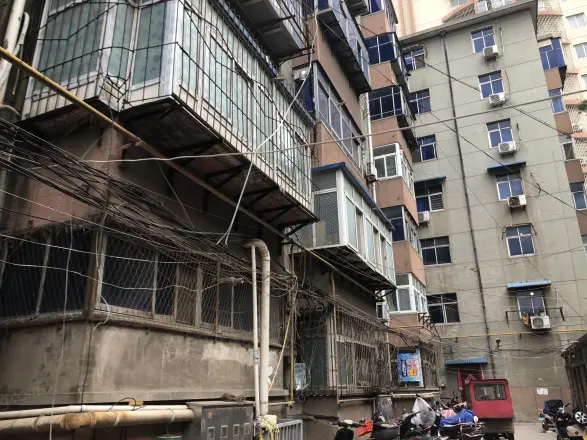 伏牛路121号院