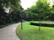 近轻轨大两室,自住保养好,空置变现,诚心售卖v