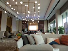 此房楼层好,采光充足交通便利,格局方正,通透