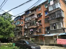 小2房,洪都老公园位置,位置相当好