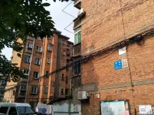 此房户型手续齐全,格局好,采光好,无遮挡,出行方便