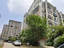 唐庄 130平 电梯洋房大三房 东端户 70多万