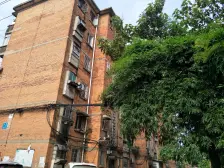 洪都大院一区 南北通透,采光好 视野好,诚心出售