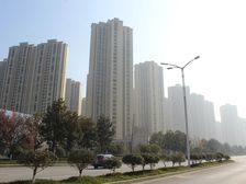 蔷薇国际4期精装三房老证拎包入住