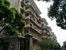 洪都大院一区 南北通透,采光好 视野好,诚心出售