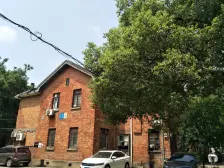 洪都大院九区 南北通透,采光好 装修好,环镜优美 近地铁 视野好,诚心出售