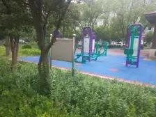 中楼层,近地铁3号线,装修好,不靠路,税费少