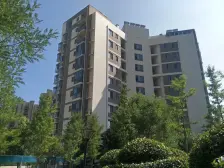 海信慧园西区 精装修 满两年 无大税 随时看房