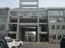 河畔中高层南向两居室,视野好,可观景!