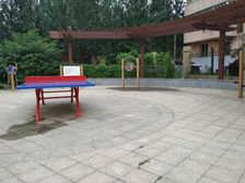 东南向 格局好 采光嘎嘎嘎的 出行方便 封闭式小区管理