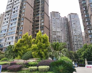 楠香山3室2厅东南南