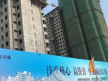 伟宏天境房子户型方正,采光充足,北邻高铁北站