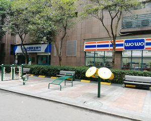 神仙树大院四期3室2厅北