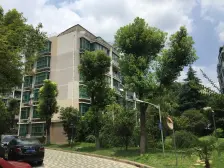 万峰梦湖苑·3室·2厅 有钥匙看房方便。