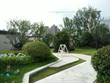 美的莲城首府 4室2厅 南