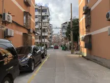 这是一套低总价即可实现您孩子高起点的房子+11-18双轨