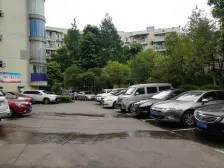 桃源天地空港广场轻轨3号线旁正3室出售 中间楼层