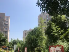 户型方正,南北通透格局,楼层佳,视野好。