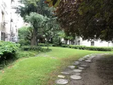 带阁楼,户型方正得房率高,同方采光好