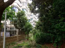 地铁口飞机户型 大三房 满五 小区绿化高 好停车