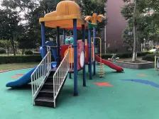 松江西好地段高品质社区电梯洋房顶复 精装4房拎包