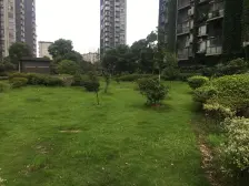 水榭花都下叠 有前后院子 房东诚心出售