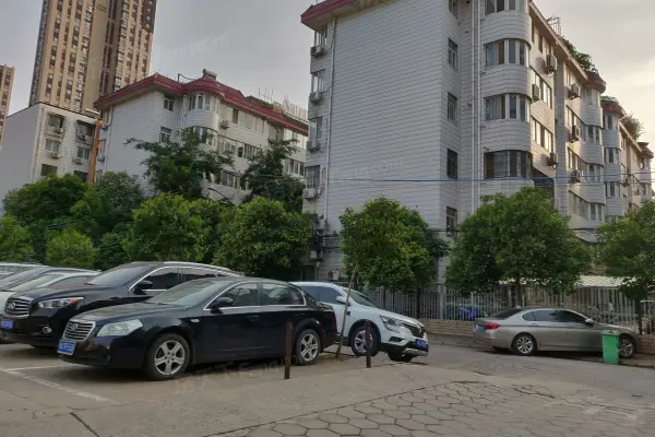 燕凤小区