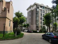 空中别墅,2005年别墅小区,顶层视野好,户型方正!