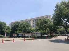 800米地铁口电梯中层大一房,房型正气,刚需户型