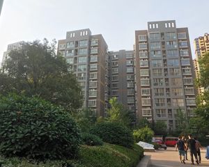 10号线地铁口,低楼层,双气地暖,人车分离,公摊小