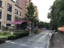 中间楼层 电梯房 随时看房,急售房源