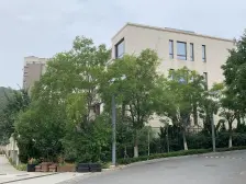 大院落、大停车场、双拼别墅居住舒适高