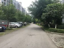 大学城轻轨站旁两梯四户城芯大平层,业主诚心出售