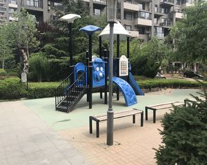 万科魅力之城2室1厅南