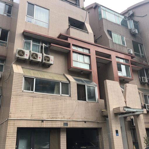 青岛太平洋中心2室1厅1卫南朝向5950.00元/月出租