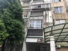 近地铁,满五 中间楼层 电梯房,必看好房