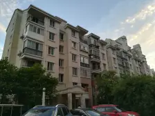 全新精装,满五V.1,阁楼可住人,采光通风佳,诚意出售