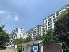 商品房小区,住房质量好随时看,带自库,