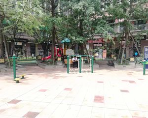 神仙树缤纷2室1厅东南