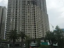 此房满五 格局方正 业主诚心出售 南向看花园