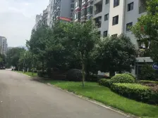 湖岸家园A区,位子安静的两房,户型方正