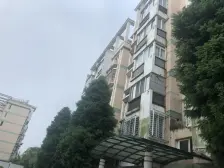 电梯两房,采光很好,全明户型南北通透,房东诚意卖